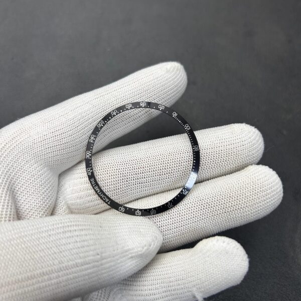 TAG Heuer Aluminum Bezel