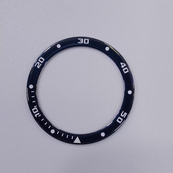 Sapphire scale bezel for Cartier Calibre de Cartier series