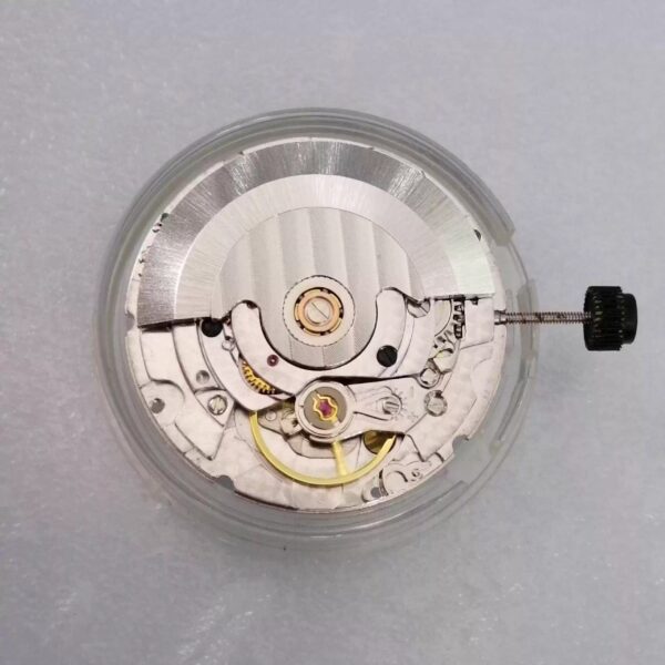 Watch Movement, 2824 Three - and - a - half - hand Movement, Power - reserve Indicator Sub - hand at 6 O'clock, Single Calendar, Brand - new Silver - colored Movement