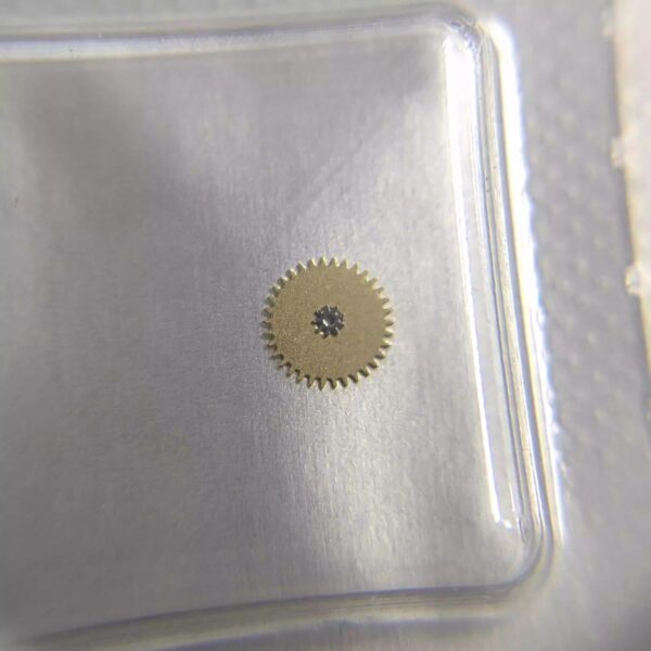 Watch Movement Parts - Brand New Swiss Original ETA 2892-2 Movement, Intermediate Wheel (2892-260)