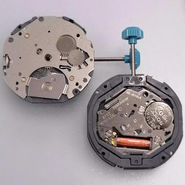 Watch Movement Accessories: Brand-New Original Japanese 6P22 Movement, Five-Hand, Moon Phase Movement (with Battery and Stem)
