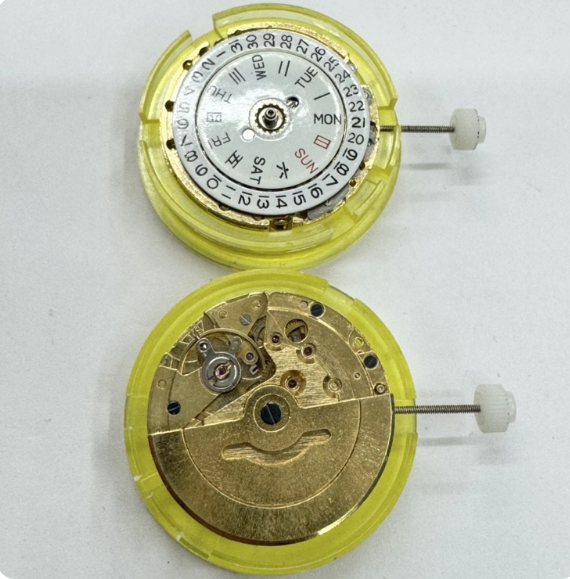 2 Watch Accessories: Citizen, 2813 Movement (Single Calendar, Dual Calendar), Domestic 8205 & 2813 Movements (Large Calendar, Red Wheel Movement)