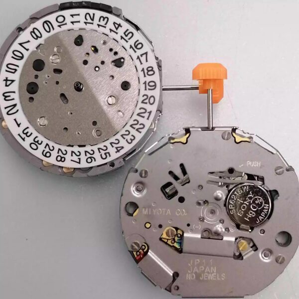Watch Movement Accessories: Original Brand - New Japanese JP11 Quartz Movement, Five - hand Single - date, with Stem and Battery