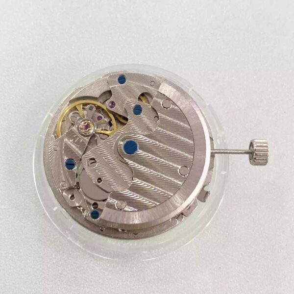 8【 Watch Accessories, Domestic - Made Tianjin Seagull T17 Movement, with Fork, Power Display at 11 O'clock, 5 - Hand Multifunctional Movement.