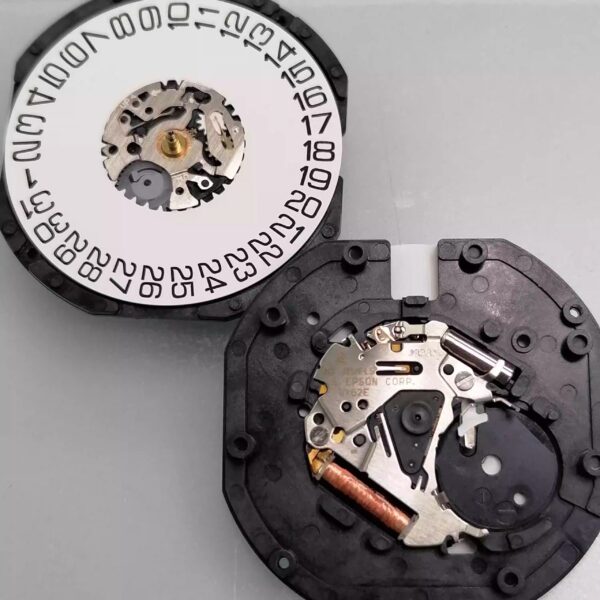Watch Accessories: Brand New Original Japanese VX62 Movement, Large-Size Quartz, VX62E Three-Hand Movement